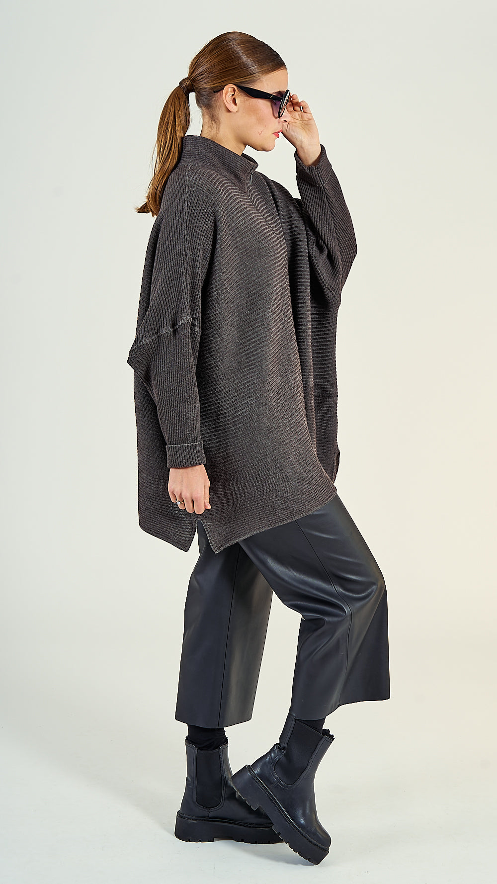 38/07 Wolljacke oversize lang