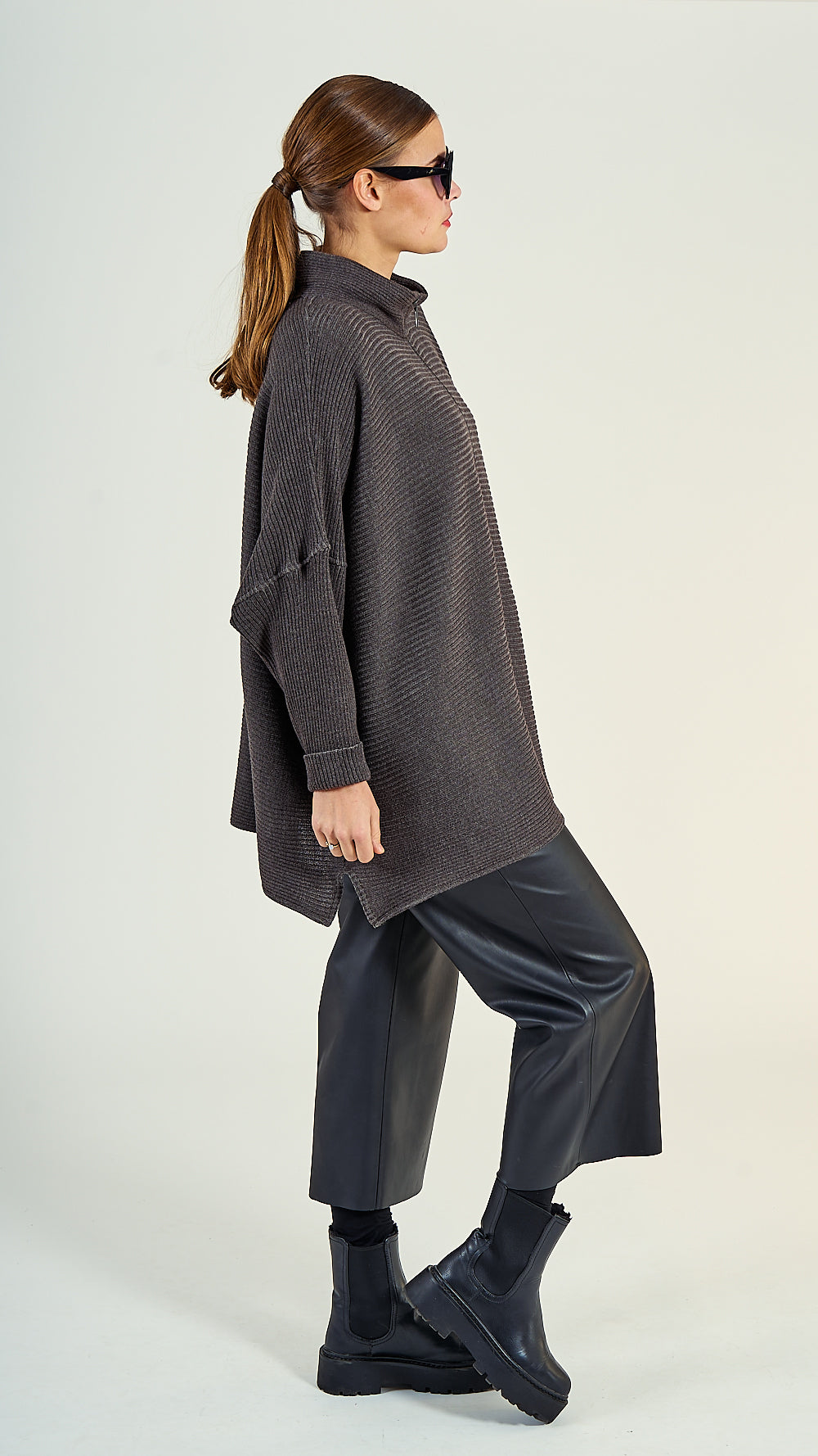 38/07 Wolljacke oversize lang