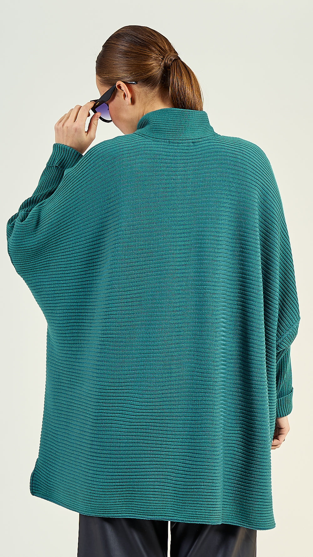38/07 Wolljacke oversize lang