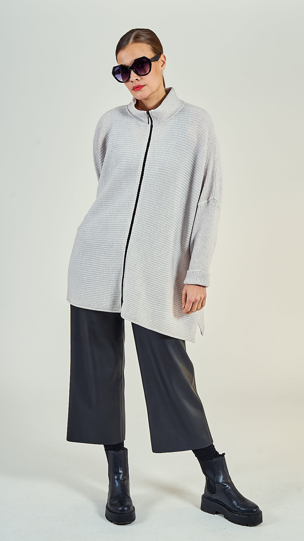 38/07 Wolljacke oversize lang