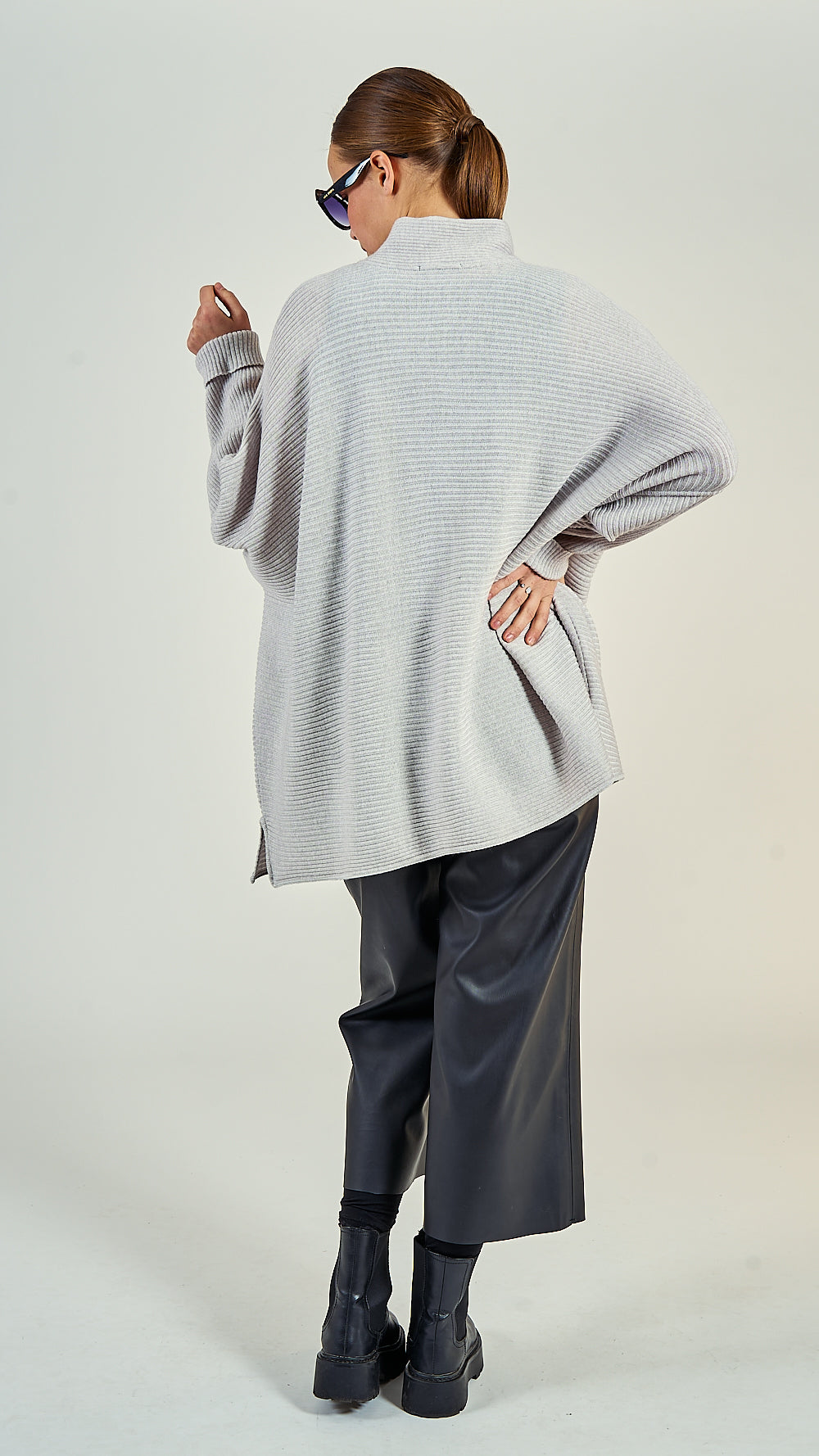 38/07 Wolljacke oversize lang