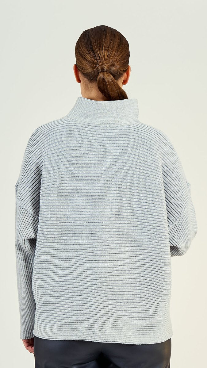 30/02 Wolljacke oversize kurz - EO - Design